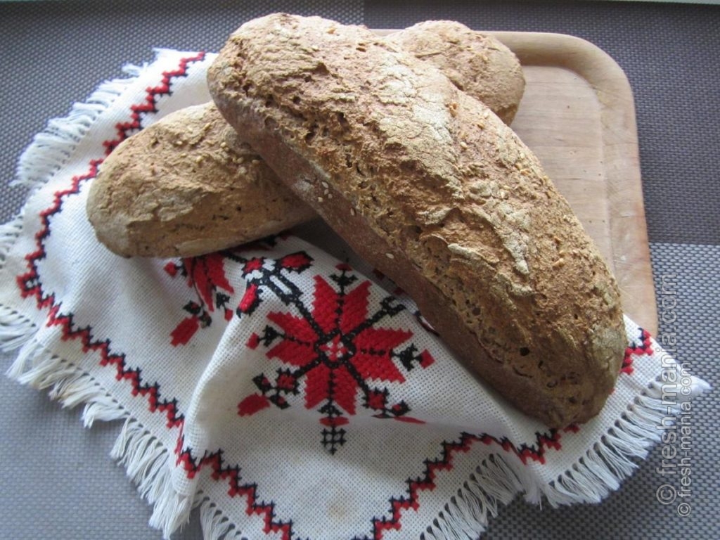 Хлебцы цельнозерновые с овощами и сыром