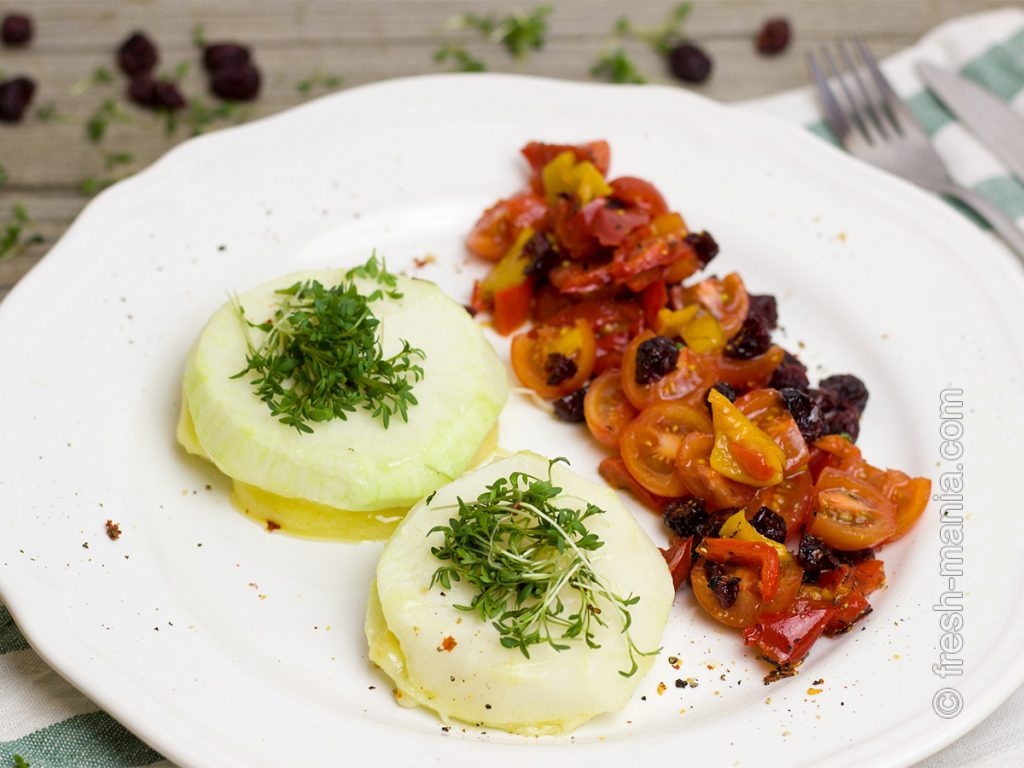 Артишоки, кресс-салат, томленый с помидорами базилик – потрясающе вкусно!